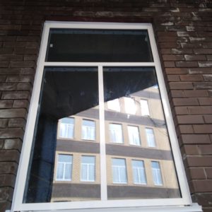 Противопожарное окно EIW-45 по ГОСТ / серия FRM883